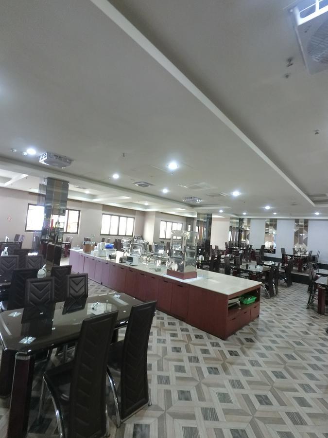 雲林斗六福爾摩莎大飯店 Hotel Buitenkant foto